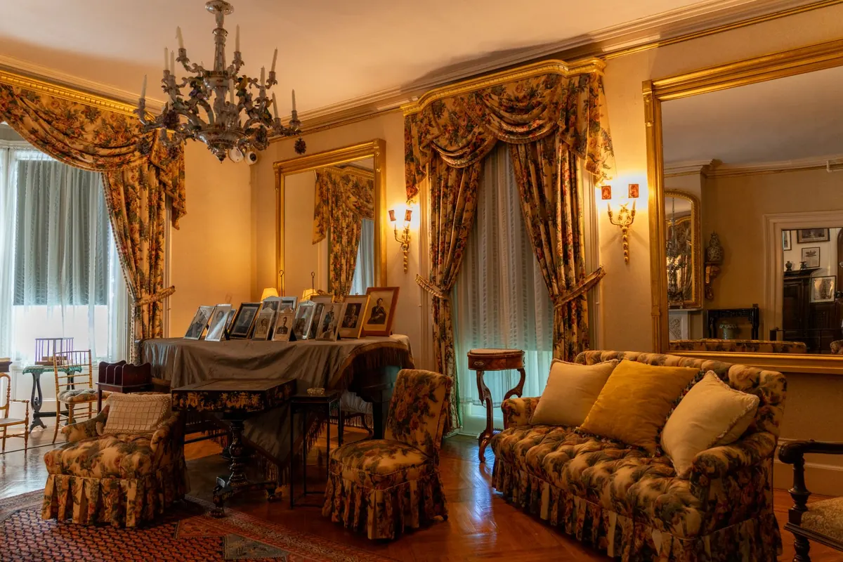 Common Mistakes When Hanging Curtains in Victorian Terraced Houses