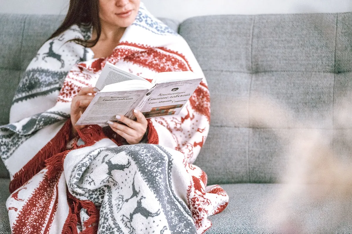 Seasonal Guide: Winter-Proofing Your Front Room with Wool, Flannel and Candlelight